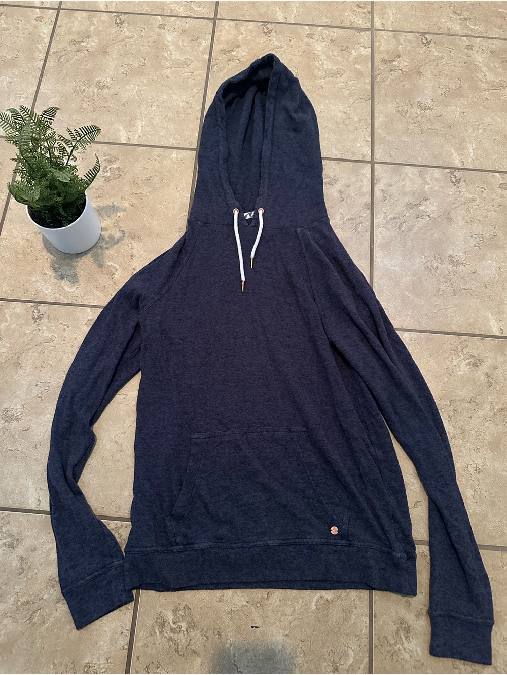 NAVY VOLCOM HOODED SWEATER
